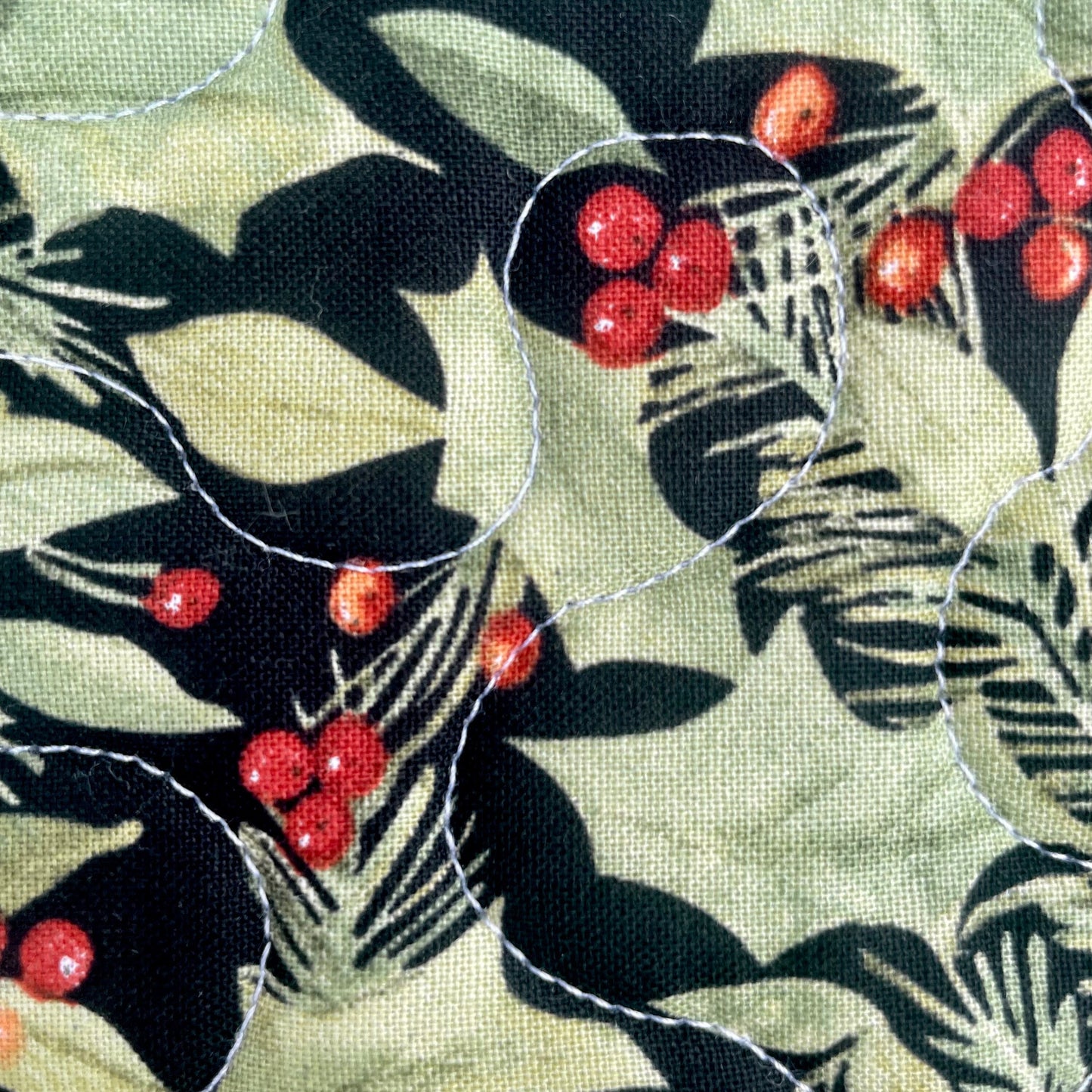 Hot Cocoa Quilted Potholders Set of 2, Chocolate Mug Hot Pads, Holiday Quilted Pot Holders, Insulated Christmas Trivet, Hot Cocoa Station