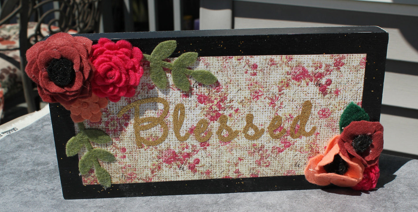 Wooden Blessings Sign with Felt Flowers