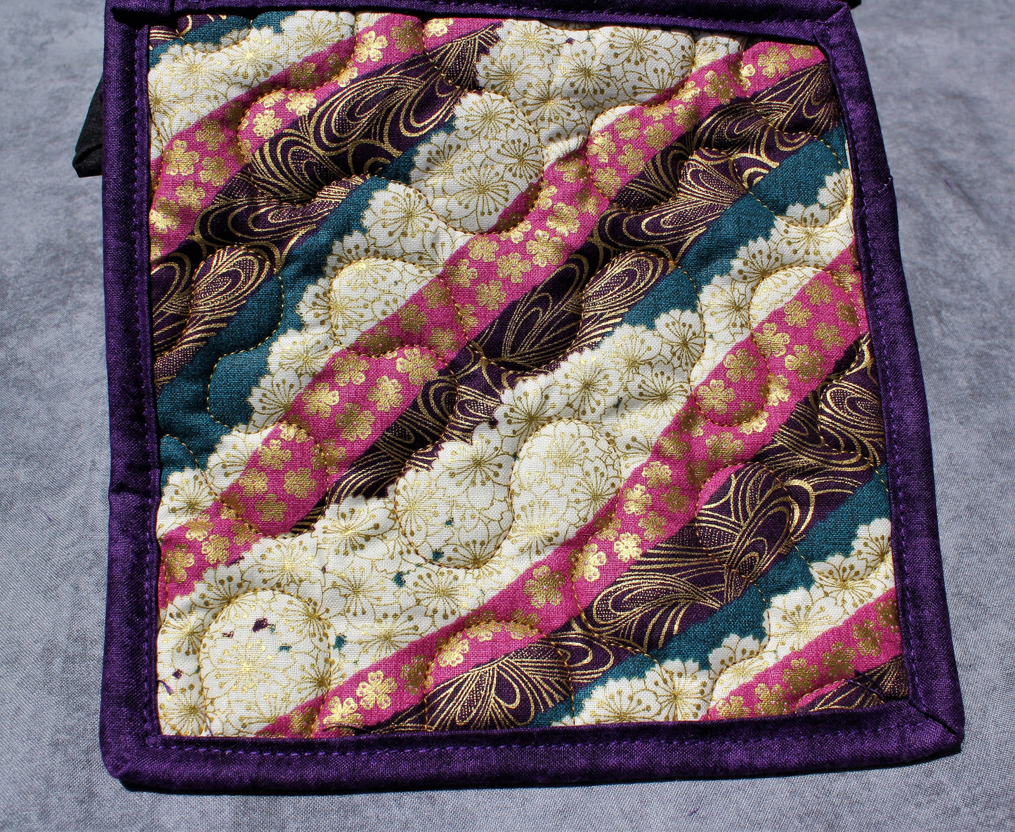 Floral Insulated Quilted Potholders Set of 2, Pink and Purple Floral Hanging Hot Pad, White and Blue Swirls Trivet, Flower Pot Holder Set