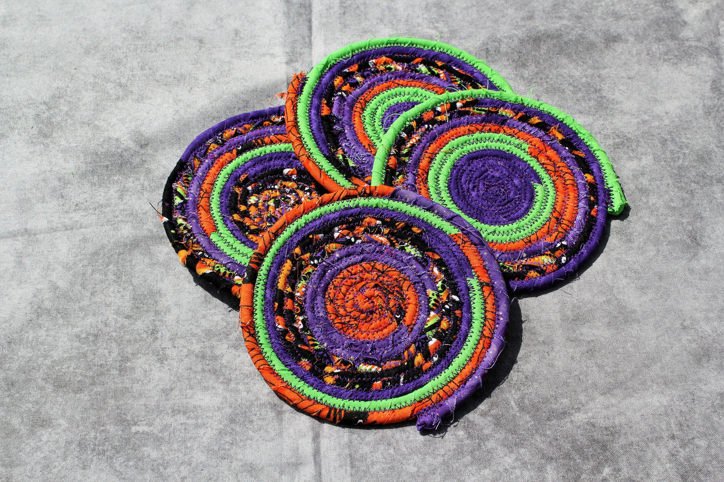 Halloween Coasters Set of 4, Oversized Quilted Fabric Coasters, Rolled Rope Circle Coasters, Fall Clothesline Coasters, Autumn Coaster Gift