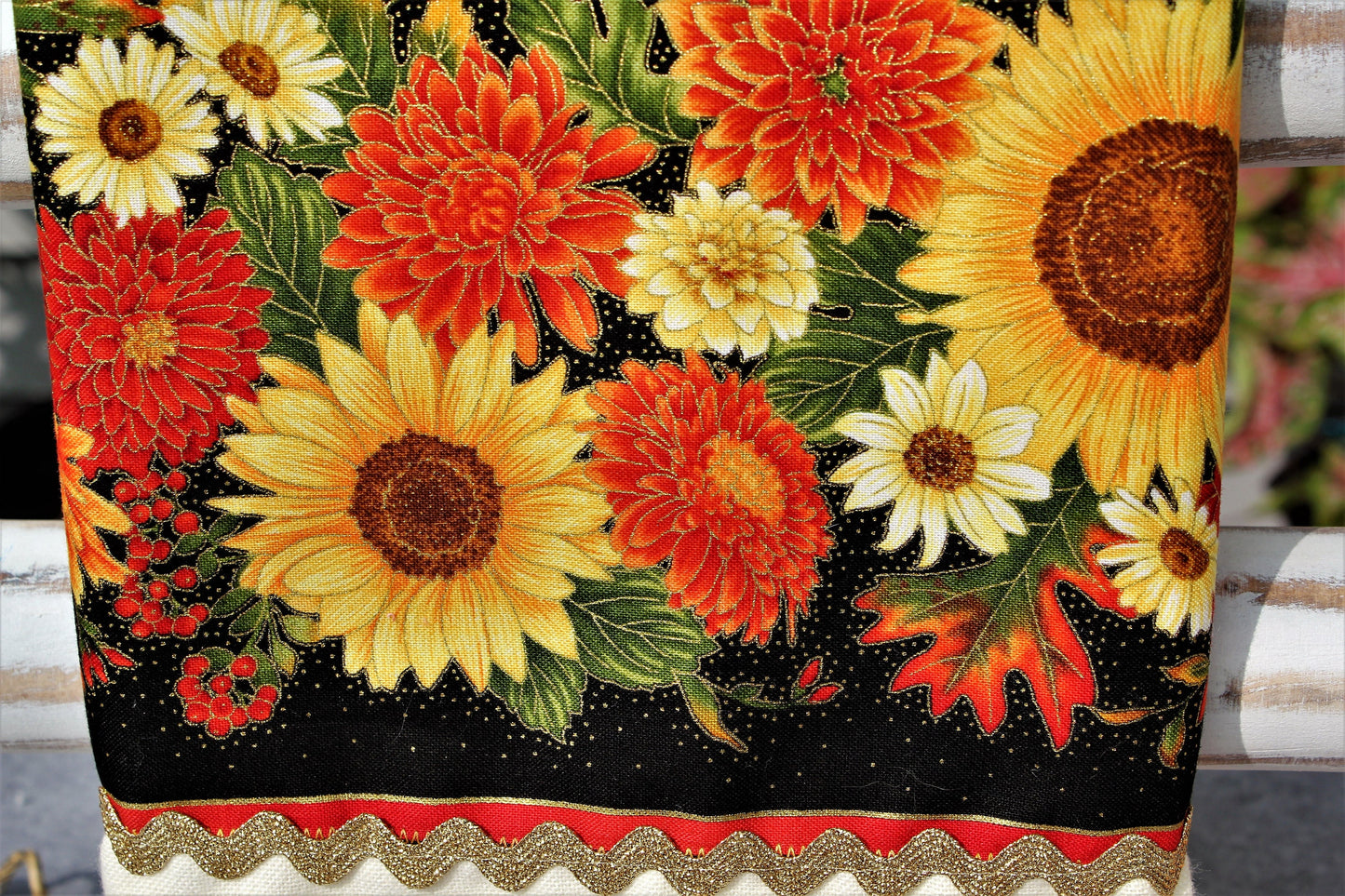 Handmade Sunflower Tea Towel, Hanging Floral Fall Towel, Autumn Dish Towel, Kitchen Towel, Bathroom Decorative Towel, Thanksgiving Decor Set