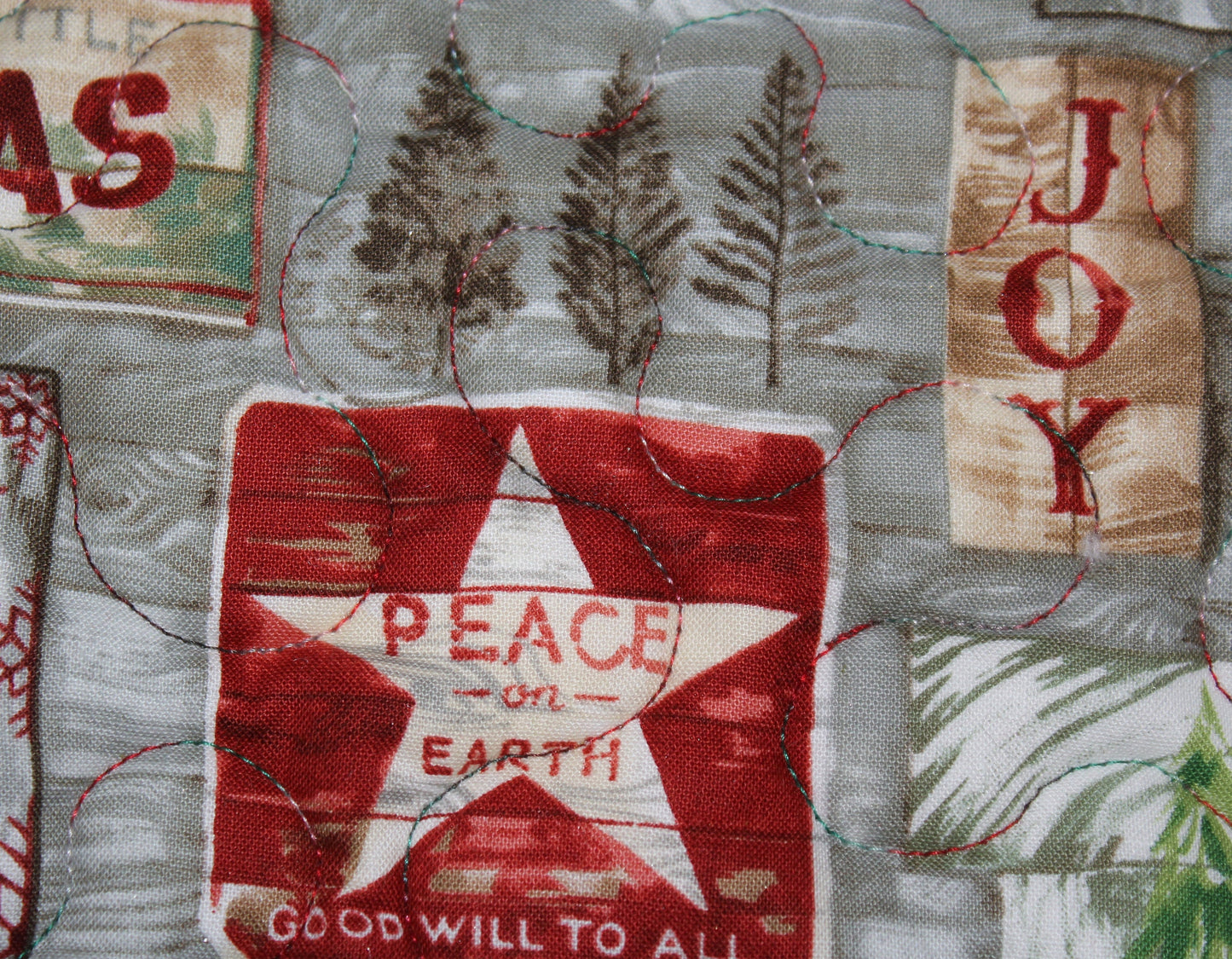 Farmhouse Quilted Potholders Set of 2, Inspirational Hot Pads, Winter Decor, Holiday Quilted Pot Holders, Insulated Christmas Quilted Trivet