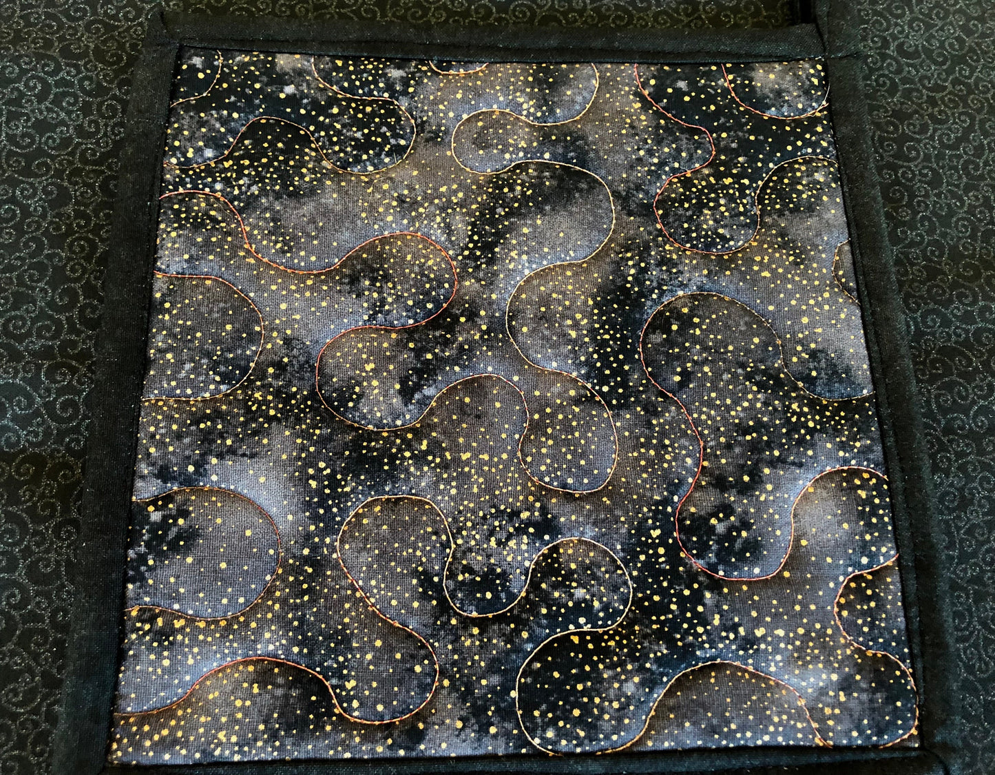 Set of 2 Hanging Quilted Potholders, Red Rose Hot Pads, Blue and Purple Floral Trivets, Red and Gold Flowers Potholder Set, Floral Rose Gift