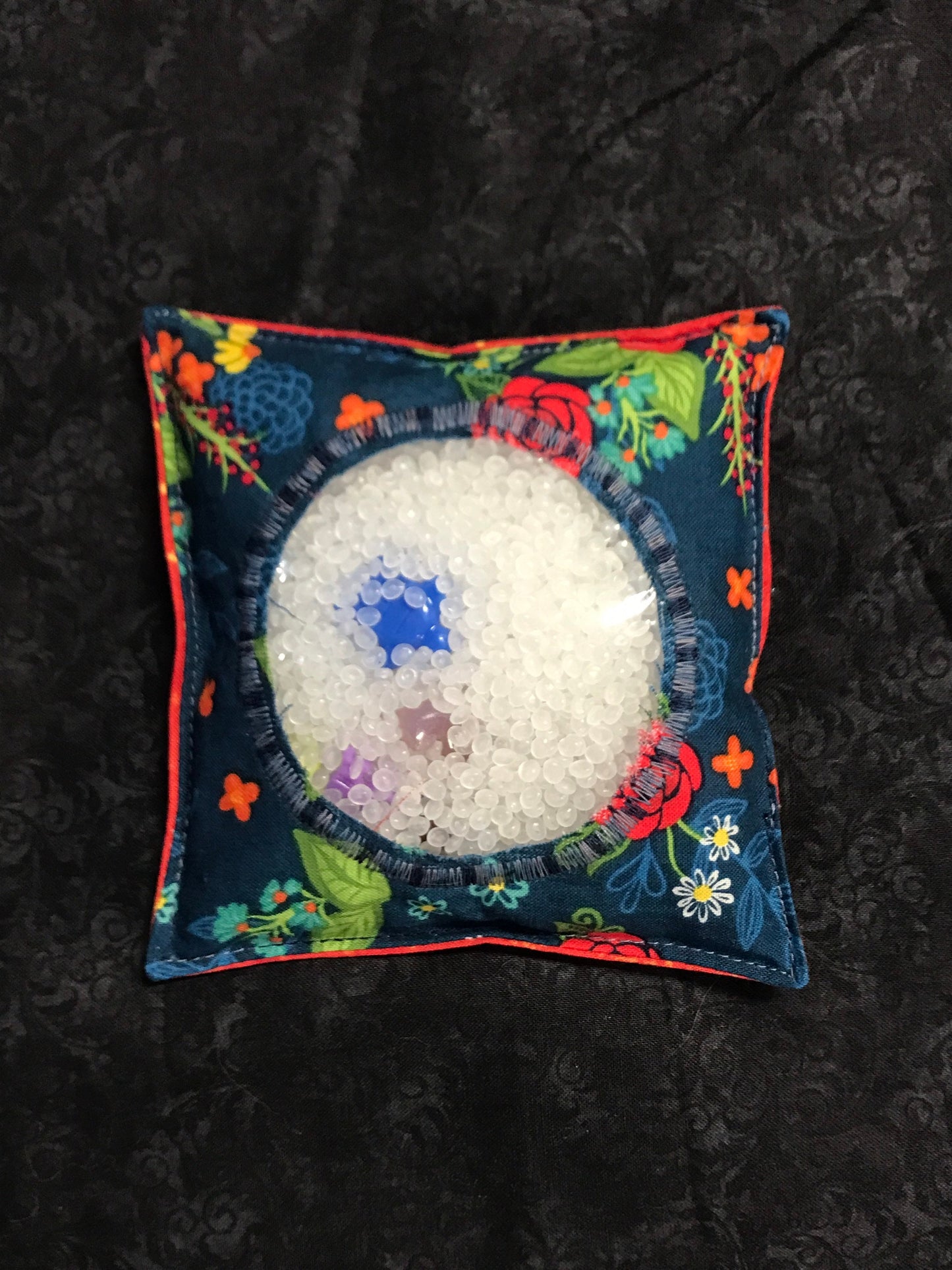 Red Roses I Spy Bag, Sensory Toy, Colorful Seek and Find Game, Kid's Learning Toy, Educational Kid Gift, Find It Colorful Flower Sensory Toy