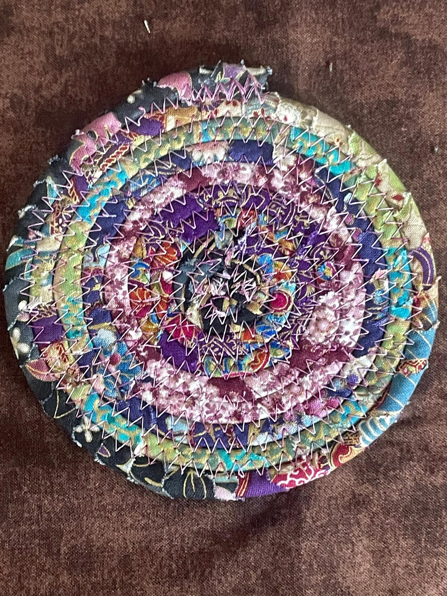 Purple and Gold Clothesline and Fabric Coaster Set of 4, Oversized Quilted Circle Coaster, Rolled Rope Large Coaster, Quilted Kitchen Trivet