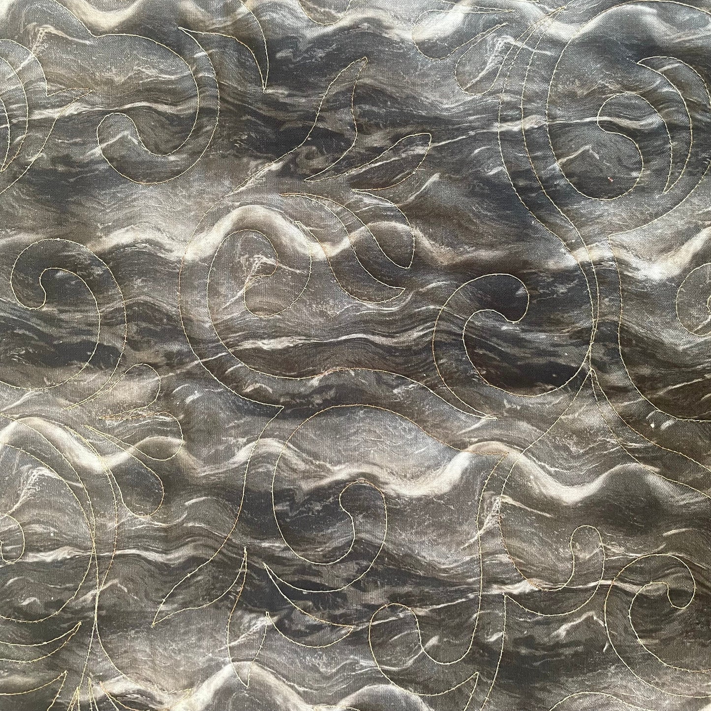 Black and White Fall Table Runner, Gingham Pumpkins Fall Decor, Gold Pumpkin Table Runner, Fall Quilted Table Runner, Fall Plaid Tablecloth