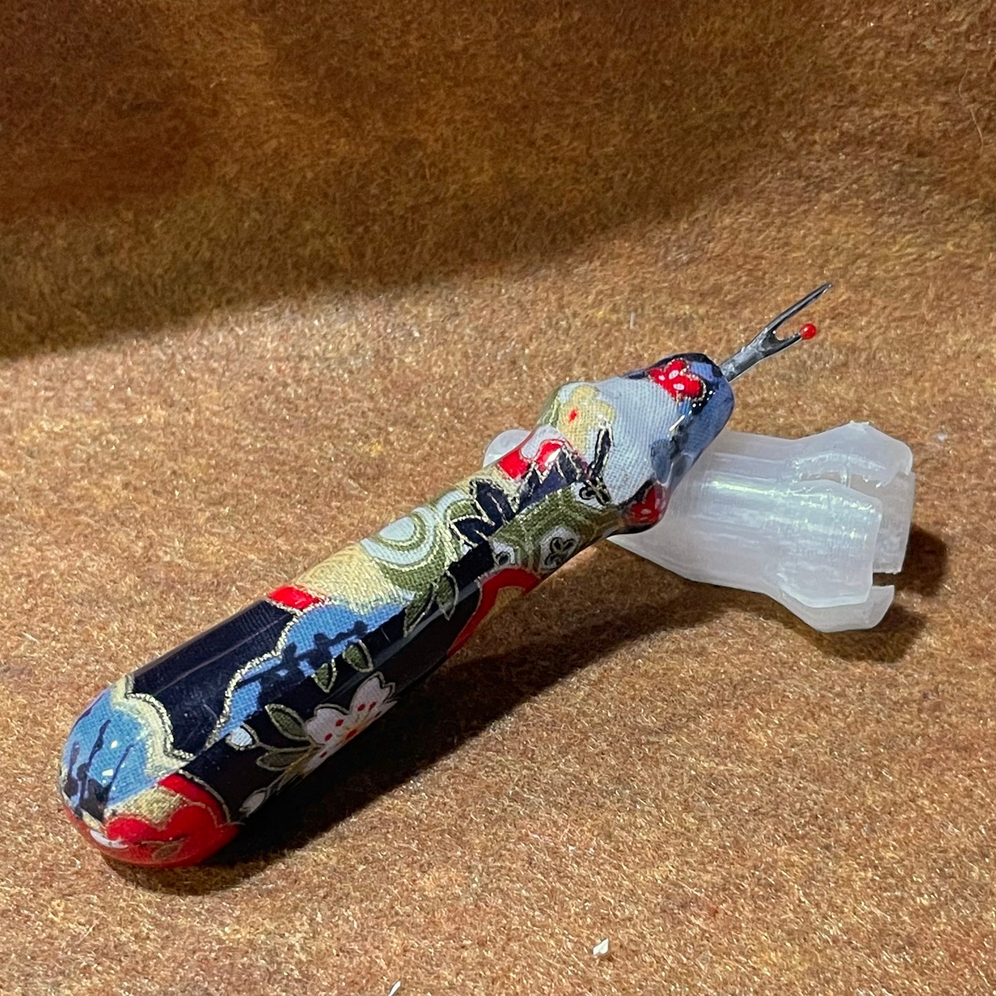 Red and Blue Sakura Seam Ripper