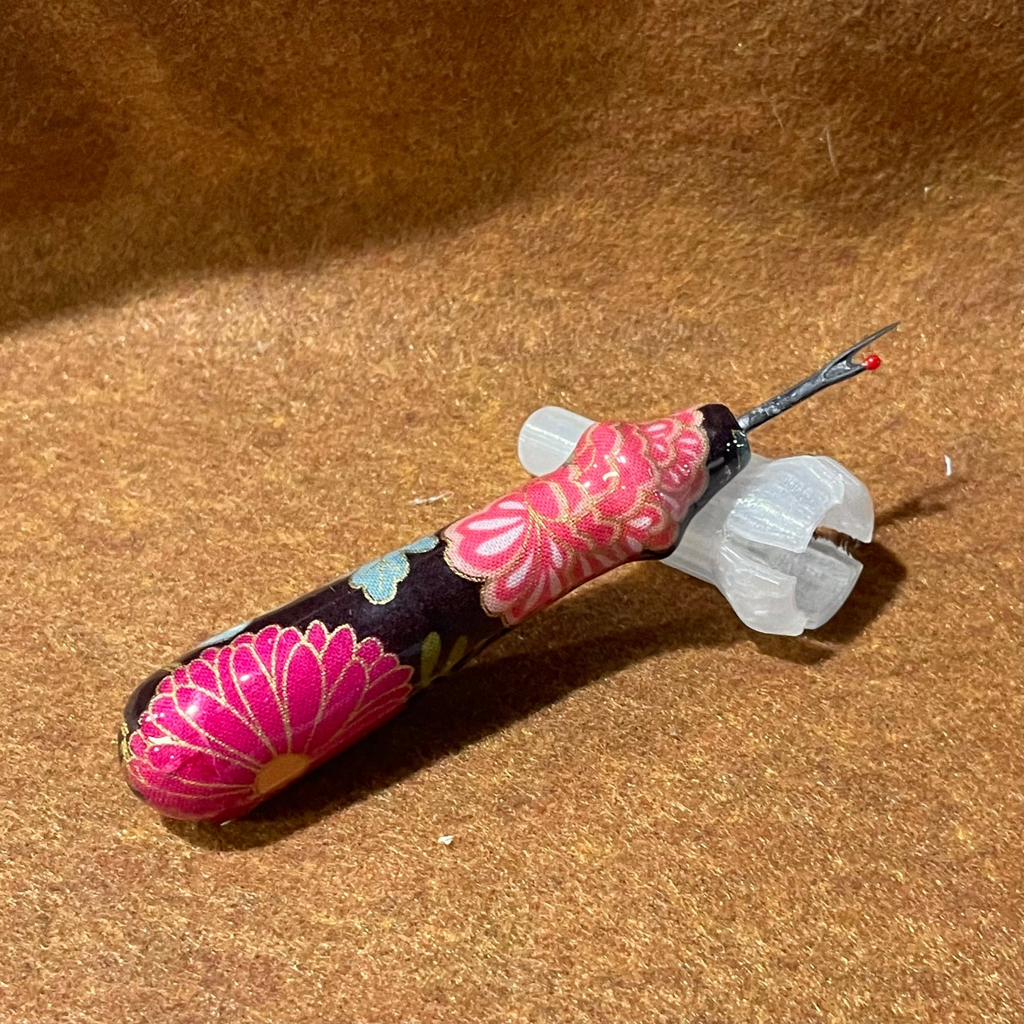 Pink Flower Seam Ripper