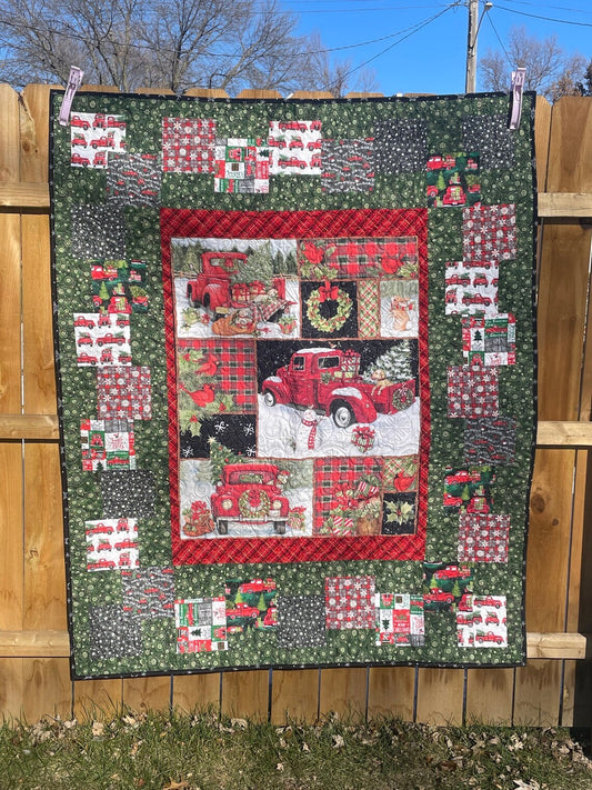 Christmas Red Truck Quilt, Red Farm Truck Christmas Blanket, Farmhouse Christmas Truck Wall Art, Vintage Farmhouse Style Christmas Throw