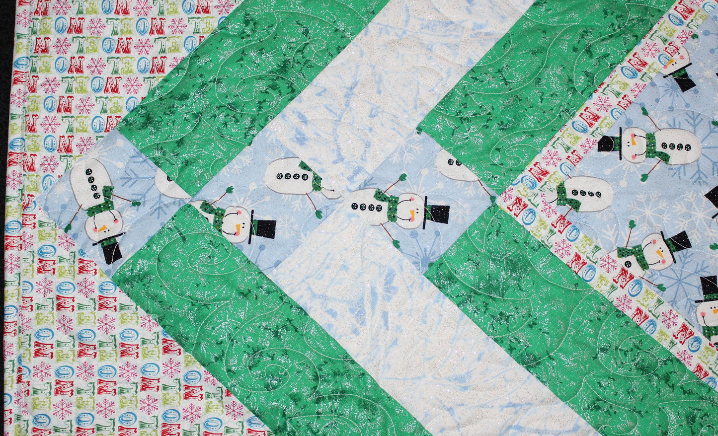 Snowman Table Runner, Green Blue Holiday Quilted Runner, Christmas Snowmen Table Cover, Noel Tableware, Christmas Kitchen Table Protector