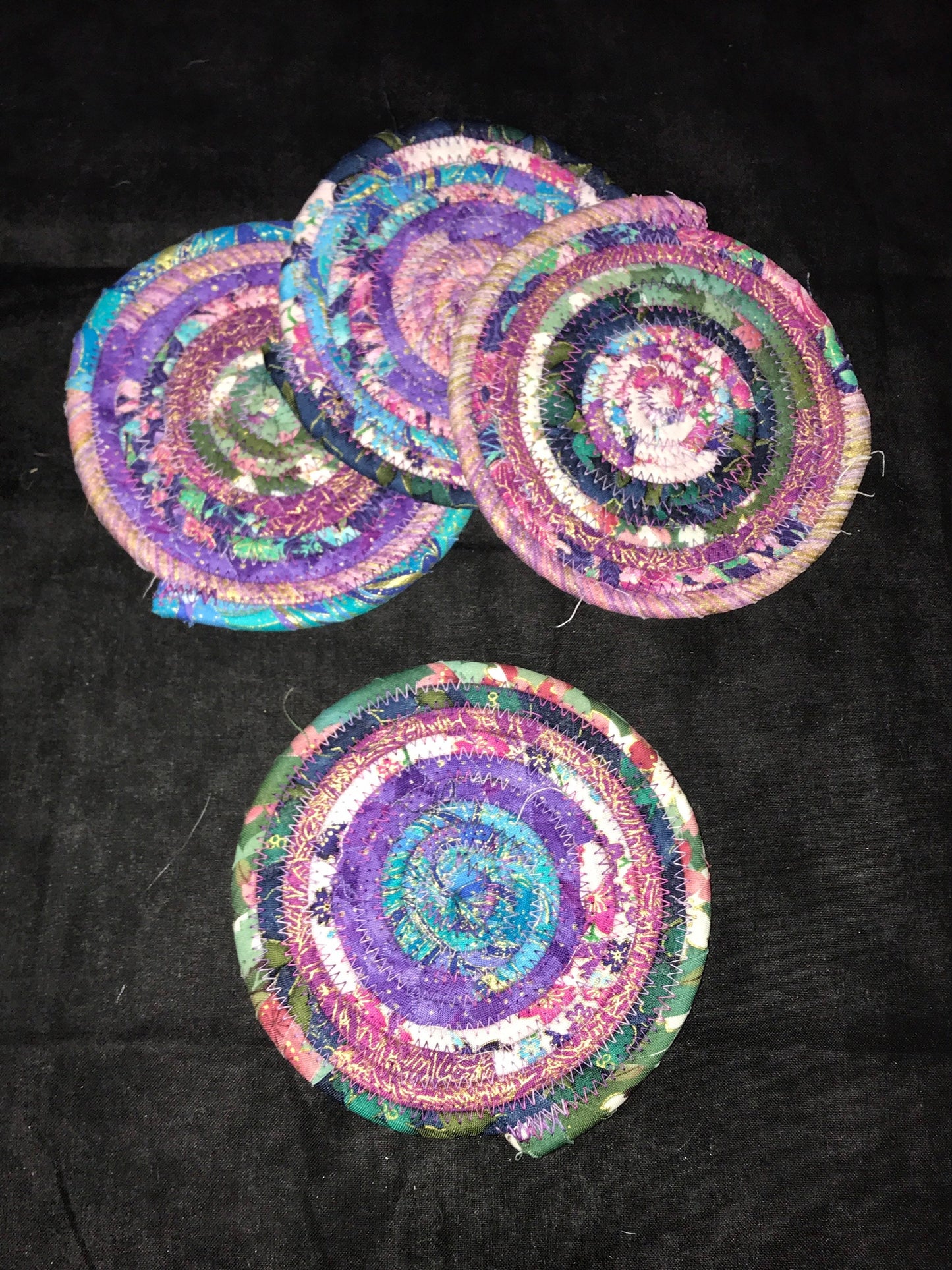 Pink and Blue Clothesline and Fabric Coaster Set of 4, Oversized Quilted Circle Coaster, Rolled Rope Fabric Large Coaster, Purple Trivets