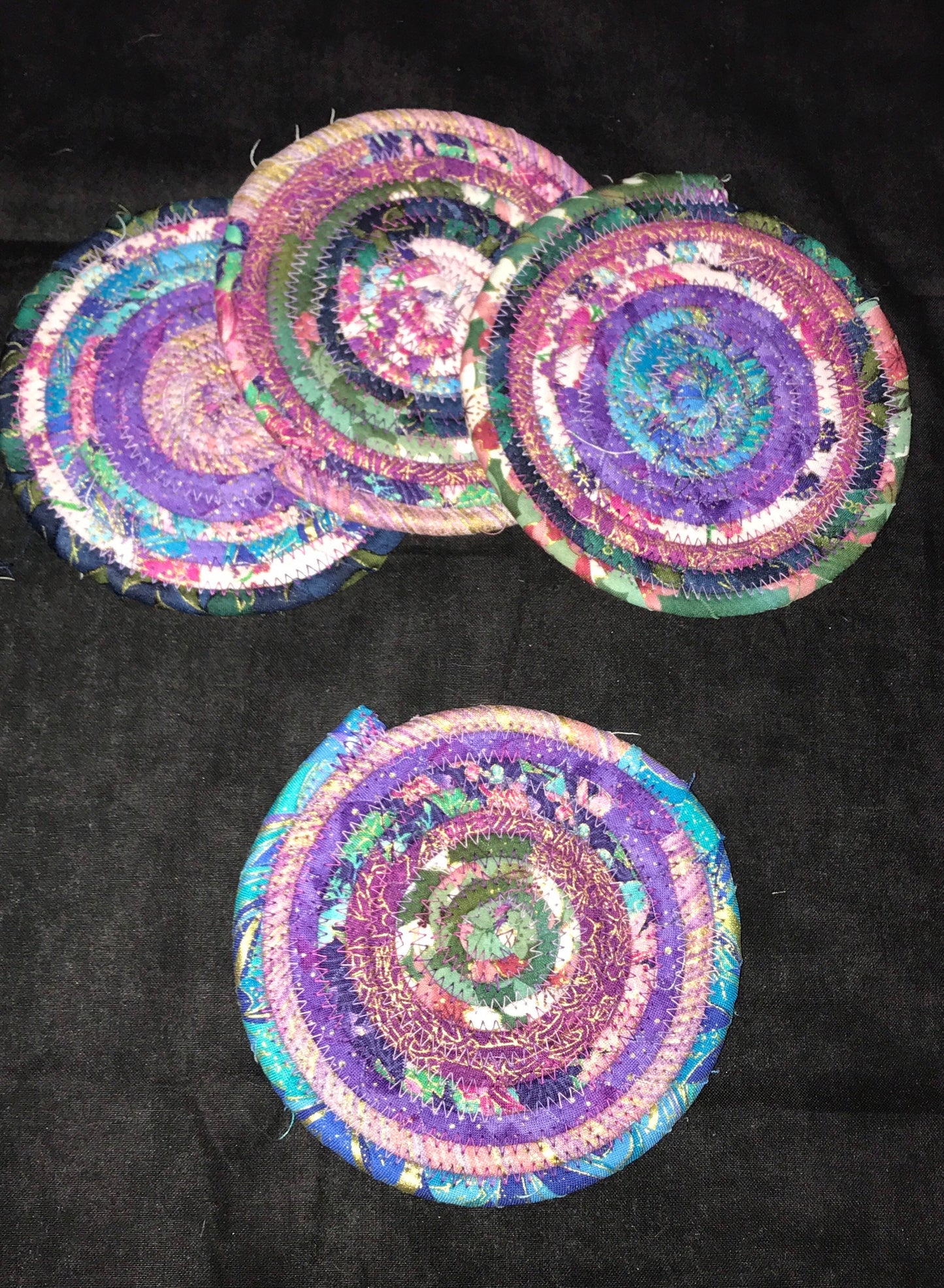 Pink and Blue Clothesline and Fabric Coaster Set of 4, Oversized Quilted Circle Coaster, Rolled Rope Fabric Large Coaster, Purple Trivets