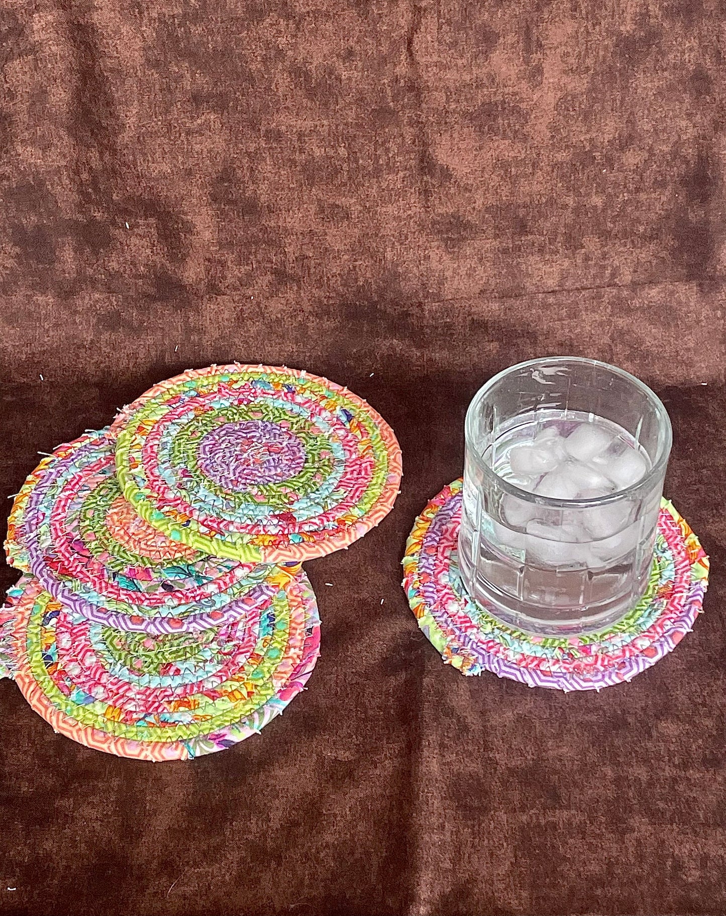 Pastel Rainbow Clothesline and Fabric Coaster Set of 4, Oversized Quilted Circle Coaster, Rolled Rope Large Coaster, Quilted Kitchen Trivets