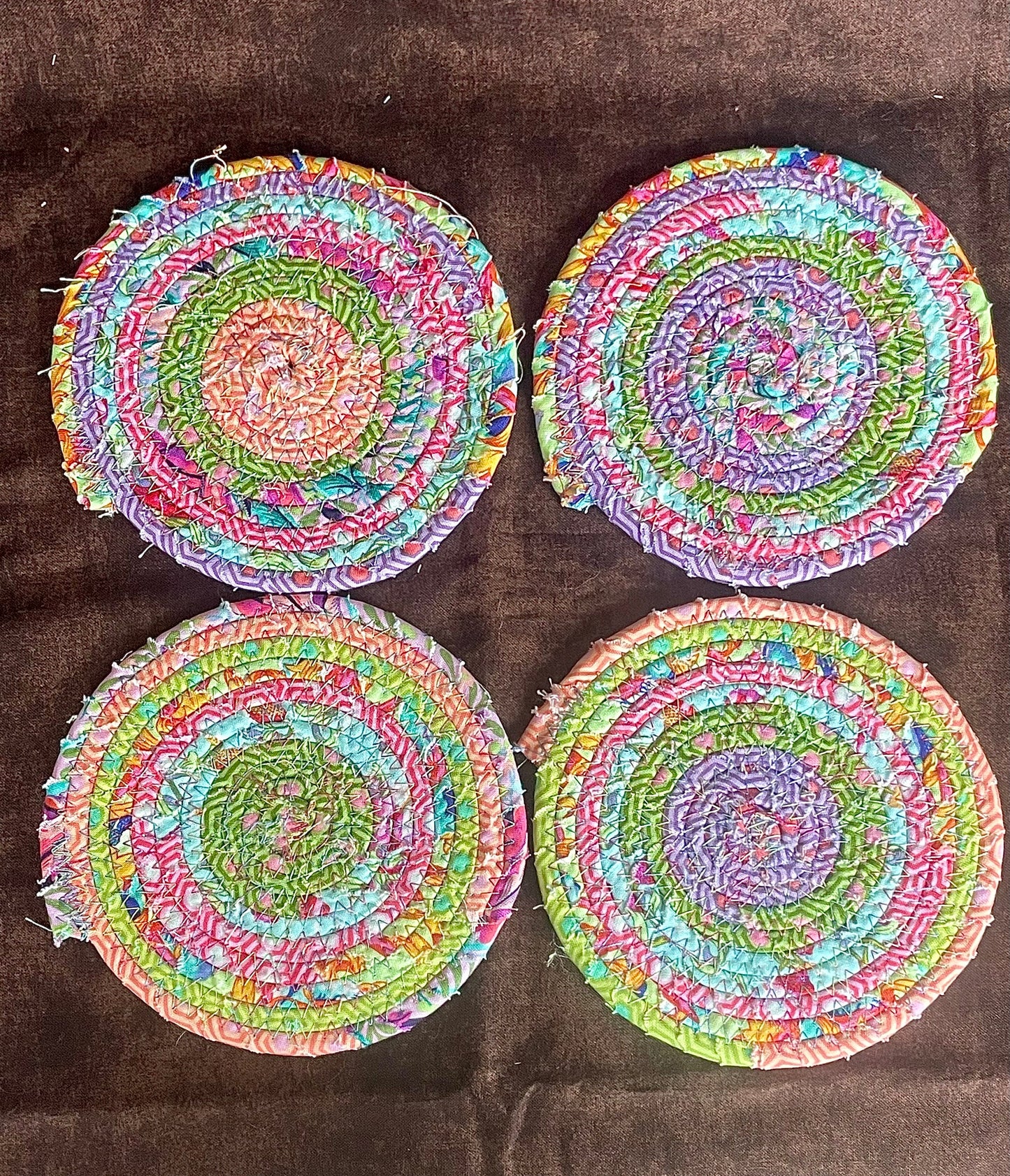 Pastel Rainbow Clothesline and Fabric Coaster Set of 4, Oversized Quilted Circle Coaster, Rolled Rope Large Coaster, Quilted Kitchen Trivets